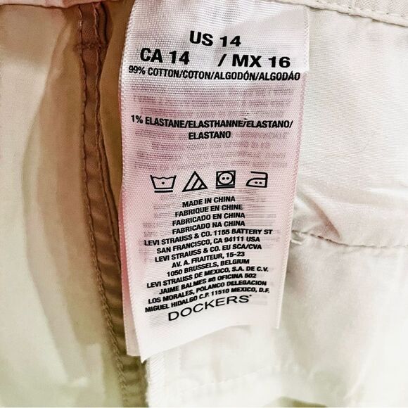 NEW Dockers Ivory Capri Cropped Maroon/Belted Pants Truly Slimming Stretchy 14 - Picture 12 of 15